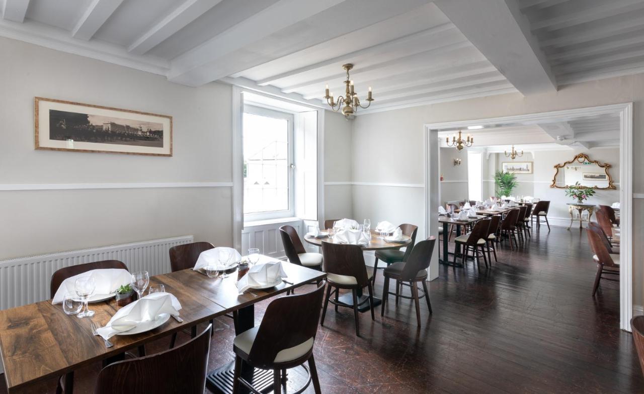The French Partridge, 4* Northampton